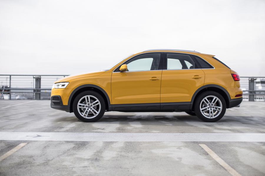  Audi Q3 2.0 TDI Quattro (8U) 2015 года  (WW) (фото 10 из 30)